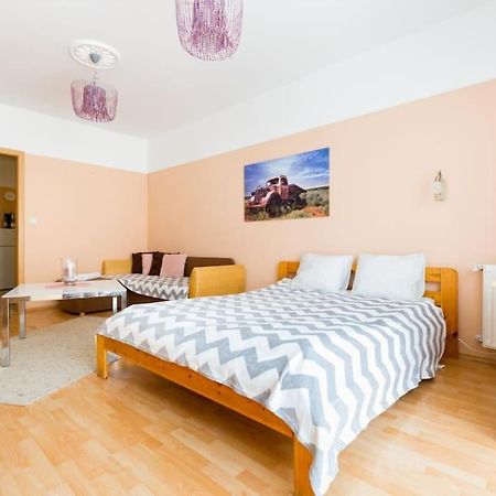 Acacia City Center Apartment Budapest Eksteriør billede